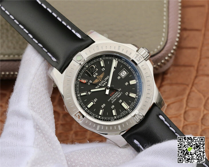 Breitling Colt Automatic A1738811 BD44 435X A20BA.1 GF Factory 1:1 Best Edition Replica Watch Black Strap